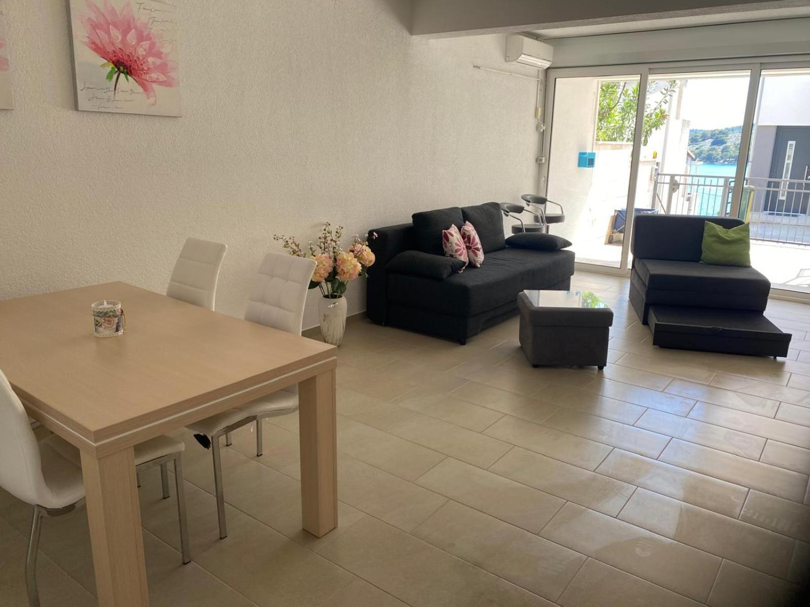 Villa Pina Tisno Apartment Zonsa 2 Pers Exterior photo
